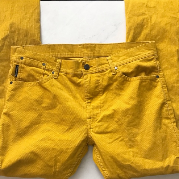 Men’s DIESEL 55DSL Pyrons Slim Skinny mustard colour corduroy pants. Size 33. - Picture 14 of 16